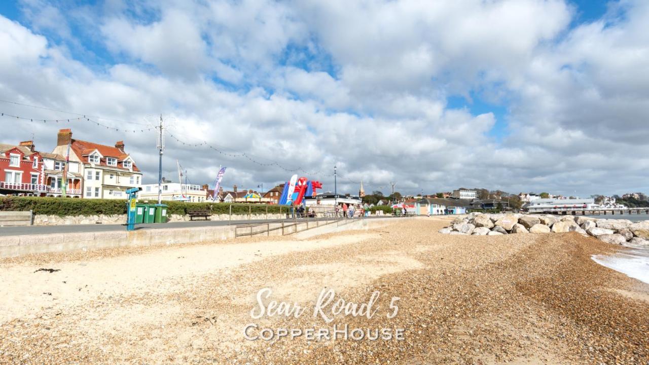 Beautiful Apartments On The Sea Front - Sea Road 5 Felixstowe Εξωτερικό φωτογραφία
