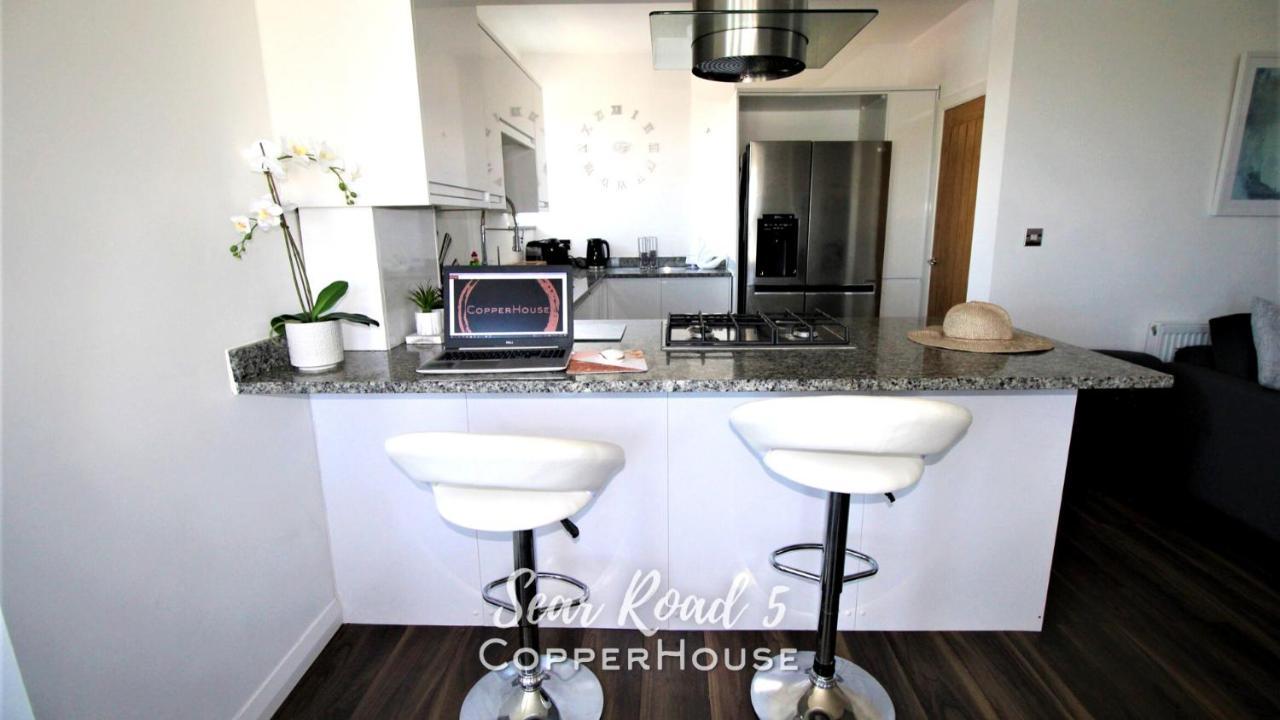 Beautiful Apartments On The Sea Front - Sea Road 5 Felixstowe Εξωτερικό φωτογραφία